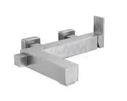 So finden sie passende armaturen. Deusenfeld Designer Edelstahl Quadro Wannen Armatur Q11 Mit Umsteller Matt Geburstet
