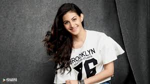 But i'll tell you a secret. Amyra Dastur Wallpapers Top Free Amyra Dastur Backgrounds Wallpaperaccess
