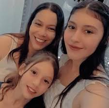 Família Brentano (@poulandmygirl) • Facebook