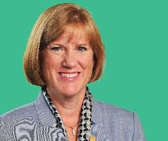 Pamela Hickson's Instagram, Twitter & Facebook