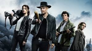 .abigail breslin and emma stone, the original zombieland boosted the profile of all involved, and should this new film be successful, there's a possibility that we'll get to see zombieland return yet. Hd Wallpaper Movie Zombieland Double Tap Abigail Breslin Emma Stone Wallpaper Flare