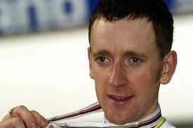 Tour de France: Wife of Bradley Wiggins promises to strip when he wins