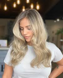 Hair tutorials for medium and long hair. á—·á'ªoá'Žá—ªe á—·á—©á'ªá—©yá—©ge On Instagram O Ooooooooo Speech Lessss Dan Shay Voice Beforeandafter Newdaynewhair Anaiiisa Long Hair Styles Hair Styles Hair
