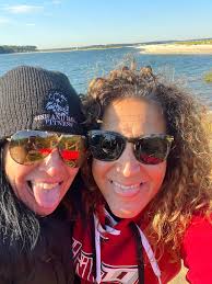 It's a super duper GRATEFUL Sunday! Hikerbabes Community: Long Island, New  York Chapter… we hit Caumsett Hike for 8.4 miles (because I can't count)  Join in
