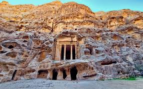 Pequeña Petra o Siq al-Barid