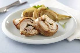 Roulade De Lapin A La Tomate Confite Et A La Mozzarella Cuite Au Barbecue Fenouil Confit Recette Recettes De Cuisine Tomates Confites Et Fenouil Confit