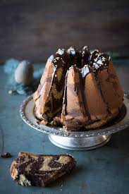 Chic Chic Chocolat Bundt Cake Marbre Au Beurre De Cacahuete I Whipped I Whipped I Mixed I Made You Cake In 2020 No Bake Cake Breakfast Cake Sweets Desserts