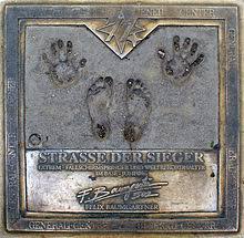 Sieh dir an, was christoph baumgartner (christoph_baumg) auf pinterest, der weltweit größten sammlung von ideen, entdeckt hat. Felix Baumgartner Wikipedia