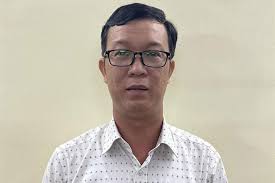 Khởi tố Phó chánh văn phòng Sở NN và PTNT TP.HCM