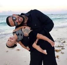 Бывшая возлюбленная тимати сообщила подписчикам своего микроблога, что ее отношения с новым молодым человеком вышли на новый уровень. 13 Tima Ideen Alena Shishkova Mickey Rourke Junge Schauspieler