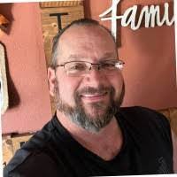 Vincent Schaefer's Instagram, Twitter & Facebook