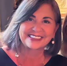 What year did Annie graduate and what kind of dog does person have?