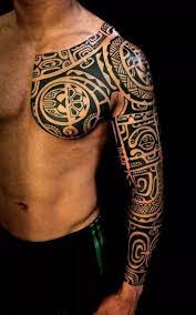 65 Tatuagens Maori No Braco Peito E Pernas Para Se Inspirar