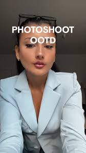 Ashley Blazer's Instagram, Twitter & Facebook