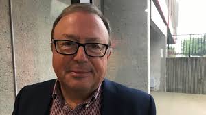 Ban studded tires, says Mount Pearl mayor