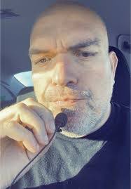 Vance Arnold's Instagram, Twitter & Facebook