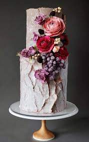 Giving someone flowers is the perfect way to say congratulations. Wedding Cake Ideas Modern Wedding Cake Simple Wedding Cake Rustic Wedding Cake Ideas Wedding Cake With Flowers Wedding Cake Fresh Flowers Floral Cake Cake