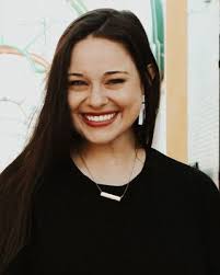 Caroline Rucker's Instagram, Twitter & Facebook