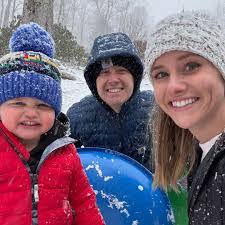 Tammi Kelley's Instagram, Twitter & Facebook