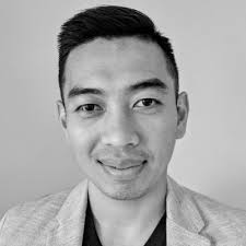 Peter Tran (@PeterKyTran)