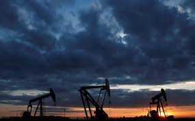 Stock Beat Halliburton Pulls Back As Crude Oil Prices Fall