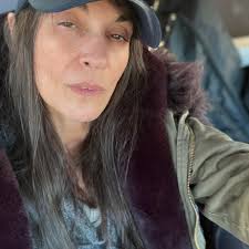 Cause we cool like that. IN ALASKA, EVERYBODY WEARS THEIR SUNGLASSES АТ  NIGHT