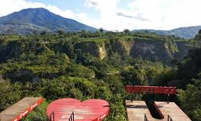 Untuk masuk ke area ini, kamu hanya perlu membayar rp. Wowtrip Blog