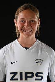 Ella Hadley's Instagram, Twitter & Facebook