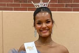 *MissFootOfTheLakesTeen