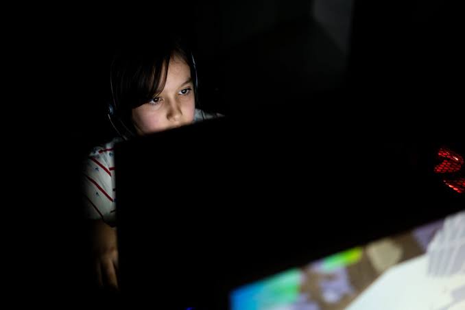 AI-powered digital friends, the new threat to teenagers' mental health |  Technology | EL PAÍS English