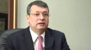 Rafael Barraza, Presidente Banco Agrícola