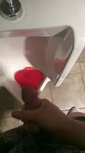Cumshot at the Urinal - ThisVid.com