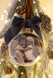 Glass Photo Ornaments for Corporate Gifting