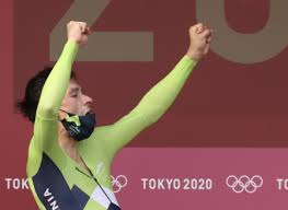 La contrarreloj de los juegos de tokio 2020 se compone de constantes subidas y bajadas a lo largo de sus 44 km. 8qqkapuem1hf M