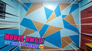 Ketika cat dinding sudah mengelupas, kebanyakan orang akan langsung mengatasinya dengan mengecat cat dinding merupakan salah satu komponen paling penting dalam pembangunan rumah. Tutorial Cara Cat Dinding Geometri Tutorial How To Make Geometry Painting Wall Diy Easy Way Youtube