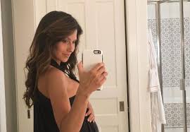 On a platform like instagram, where everything is artsy and stylized into perfection, hilaria baldwin sticks out — for some, like a sore thumb, and for others, as a role model. 10 Reason You Should Be A Hilaria Baldwin Instagram Follower