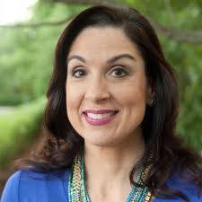 Debbie Battle's Instagram, Twitter & Facebook