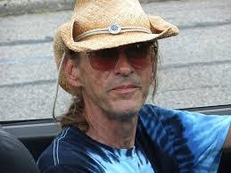 Vicki Eubanks's Instagram, Twitter & Facebook