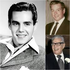 Fred and Ethel fight.