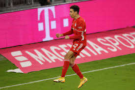 Jamal musiala, 18, de allemagne fc bayern münchen, depuis 2020 milieu offensif valeur marchande: Jamal Musiala Stars As Bayern Munich Draw Rb Leipzig 3 3