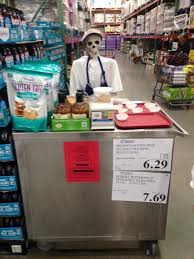 16 Times Costco Failed So Hard It Almost Won Costco Memes Restaurant Humor Costco