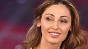 A n n a z e r o il nuovo album fuori ora! Anna Tatangelo Per La Prima Volta La Foto Del Figlio Andrea D Alessio