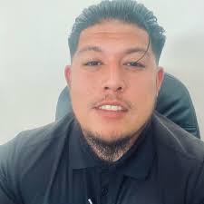 What car dealerships in Amarillo offer trucks with a $1000 budget and a  trade-in?