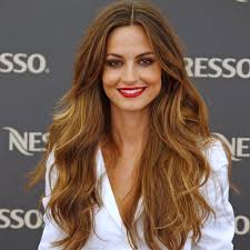 Ecco come fare i capelli mossi in maniera facile e ottenere una chioma . Come Fare I Capelli Mossi 5 Passi