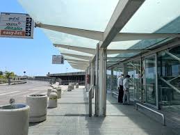 Transfer e taxi privato in sicilia con auto e minivan di prestigio noleggio con conducente. Aeroporto Di Catania Dal 23 Luglio Riapre La Rampa Partenze Aeroporto Internazionale Di Catania