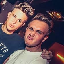 nathan mackay (@enmack88)