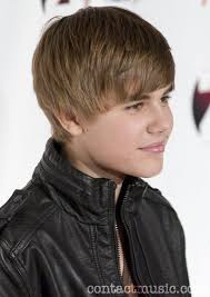 justin_bieber_3139349_123521625.jpg