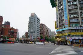 地區 灣仔 金鐘 銅鑼灣 中環 北角 鰂魚涌 上環. å°åŒ—å¸‚ä¿¡ç¾©å€ä¿¡ç¾©è·¯å…‰å¾©è·¯å£ Mapio Net