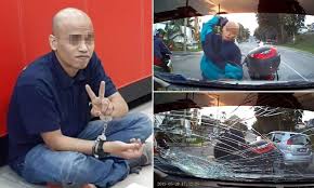 Nama pelawak atau artis komedi, achey bocey atau pemilik nama sebenar mohd. Abang Botak Hentak Cermin Kereta Dipenjara 12 Bulan Malaysian Update Berita Terkini Untuk Anda