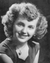 Gwen Bateman's Instagram, Twitter & Facebook